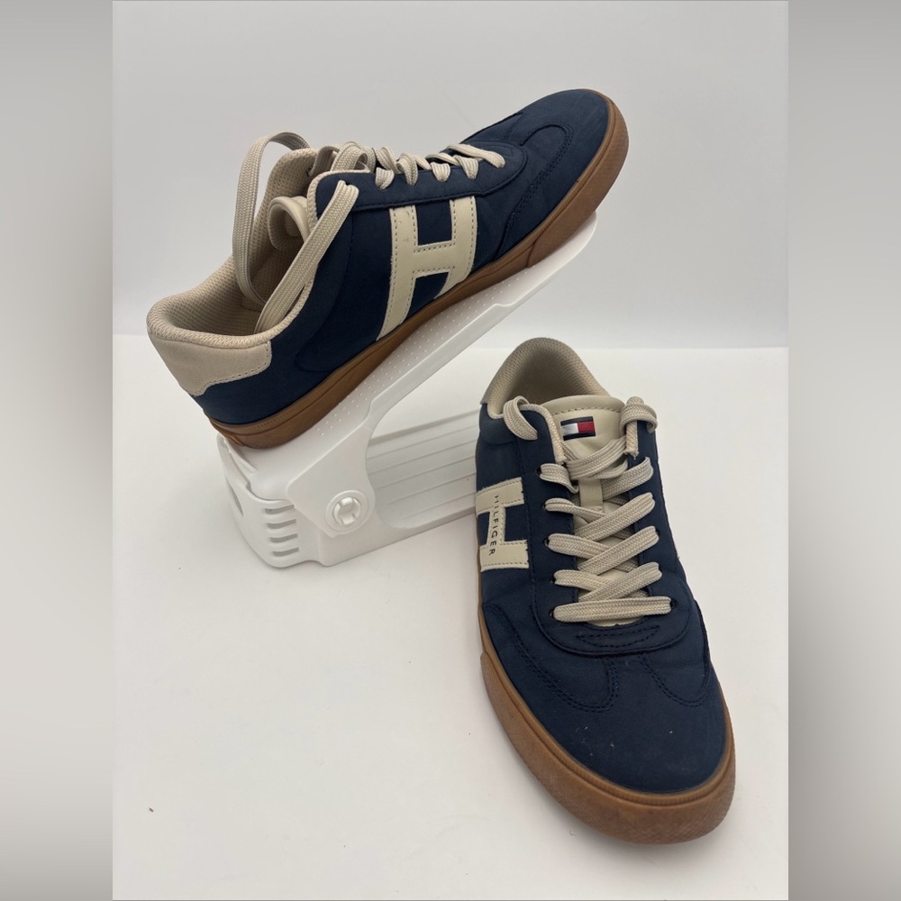 Tommy Hilfiger Navy and Beige‎ Women's Athletic Shoes